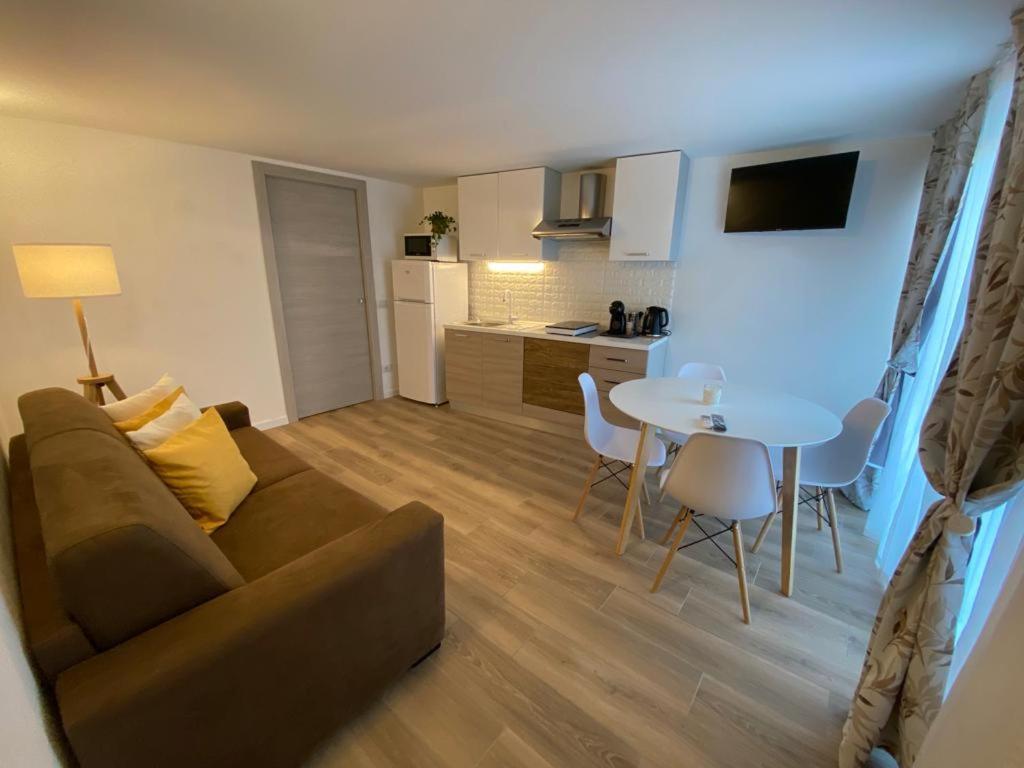 Casa Dell'Oca Apartment Пастренго Екстериор снимка
